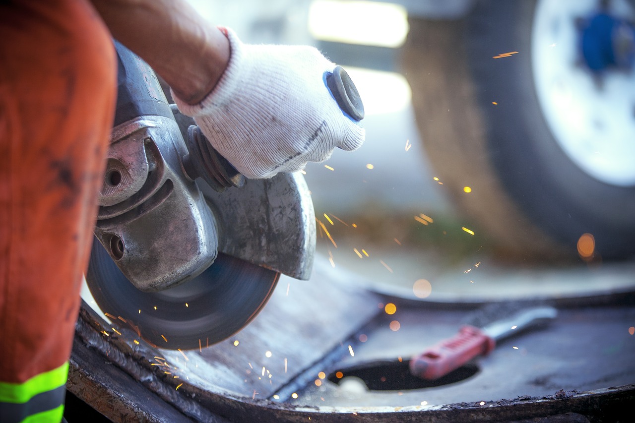 Demir Doğrama Resim